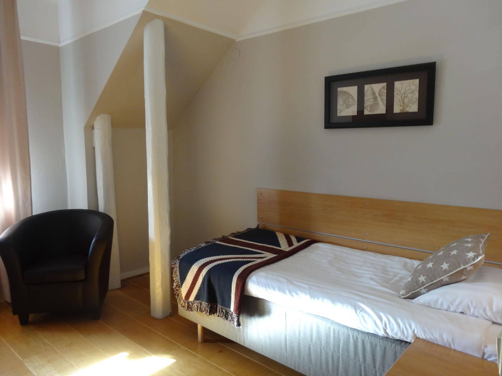 Hamnhotellet Kronan