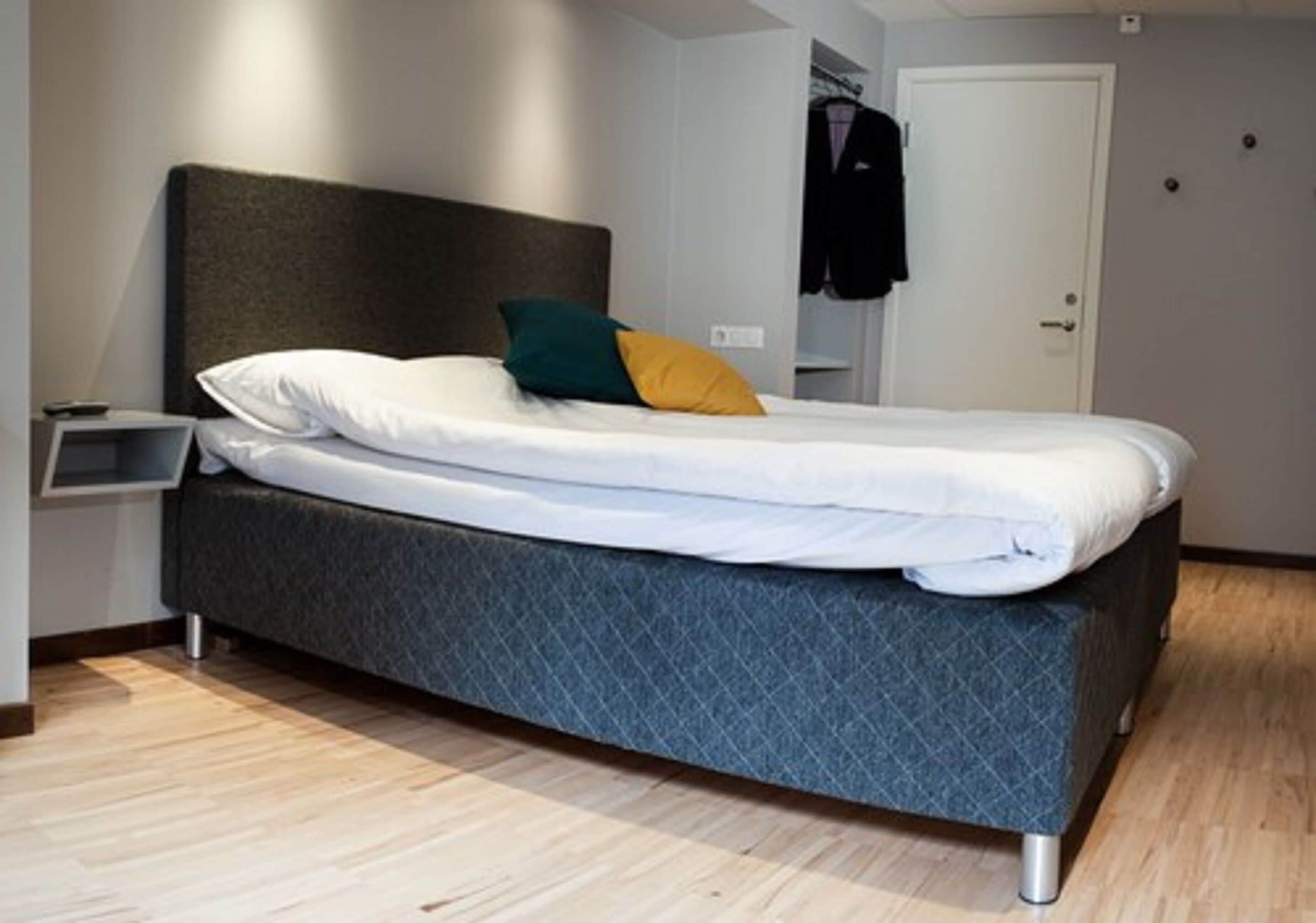 Moment Hotel