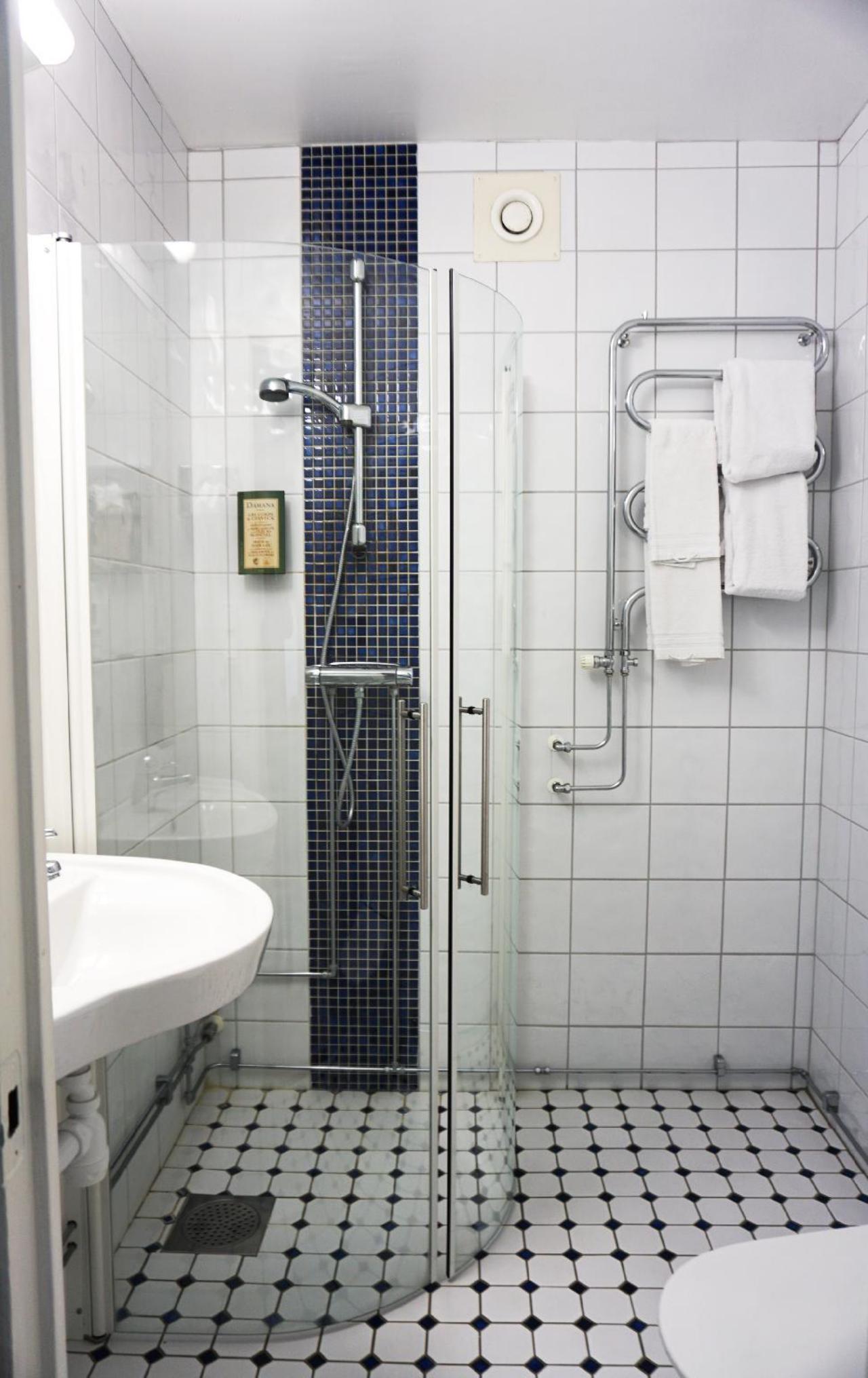 Avanti Hotel Apartments
