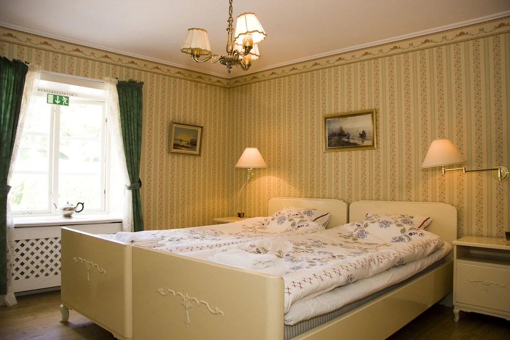 Garvaregarden Bed and Breakfast-Pensionat Sundsgarden