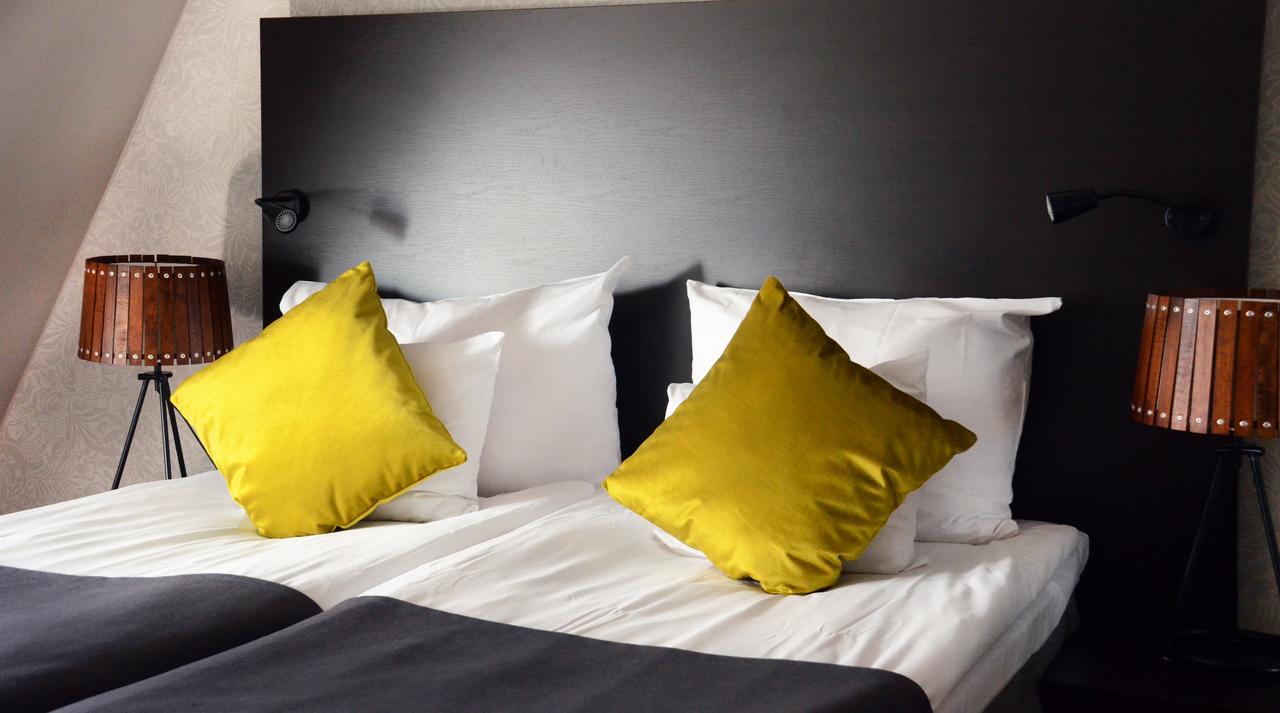 Home Hotel Plaza