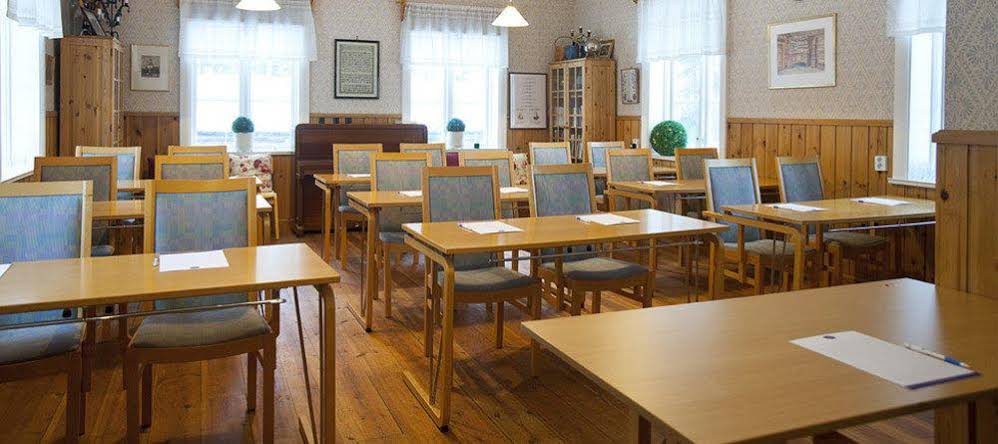 Insjoens Hotel
