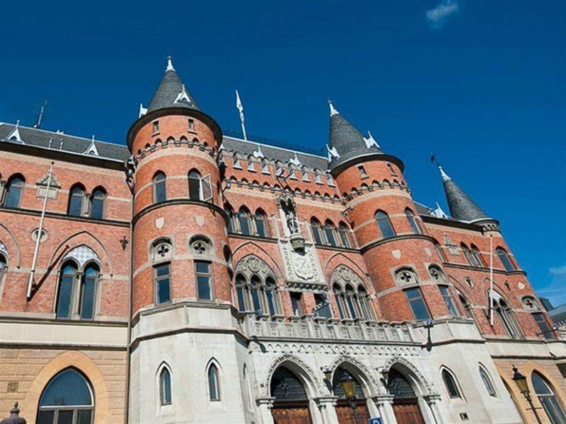 Home Hotel Borgen