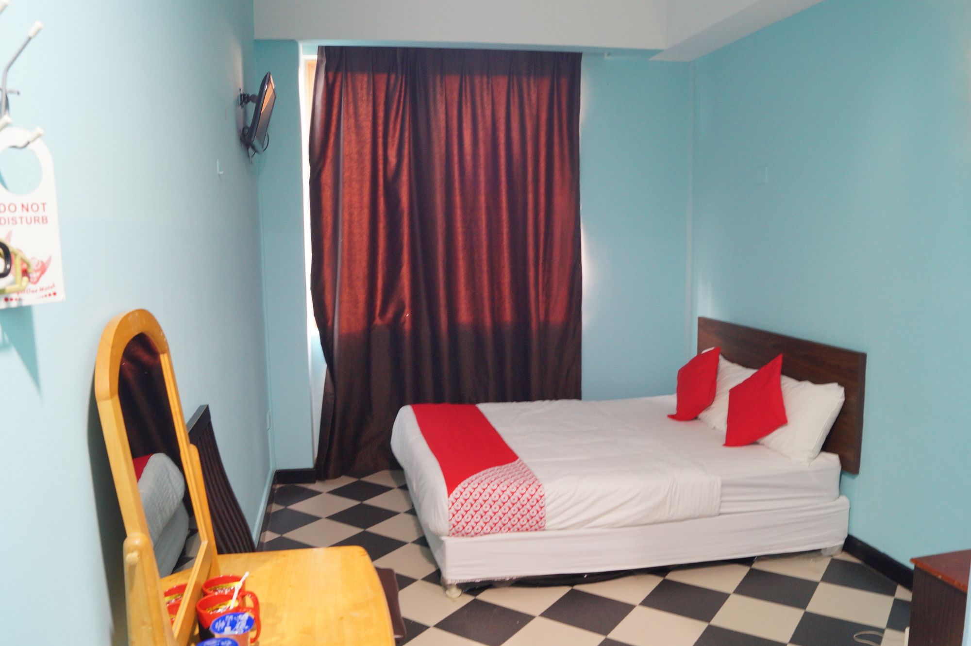 BudgetOne Hotel