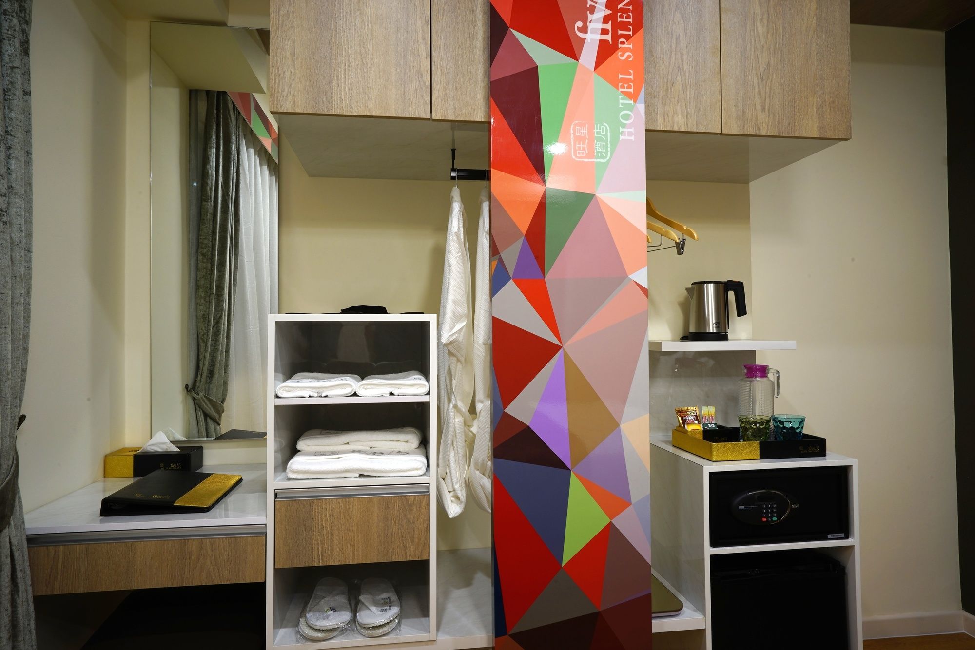Five/6 Hotel Splendour