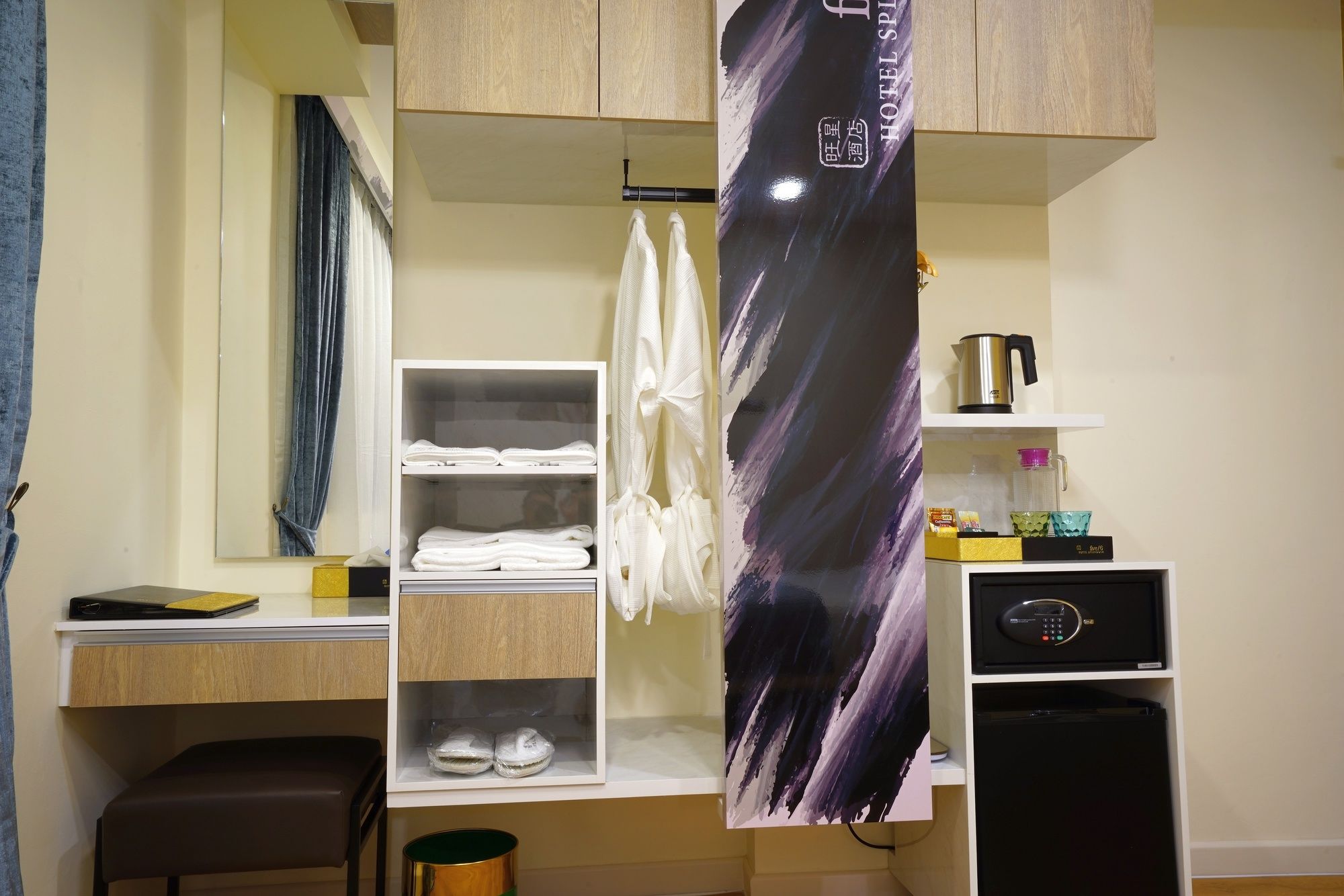 Five/6 Hotel Splendour