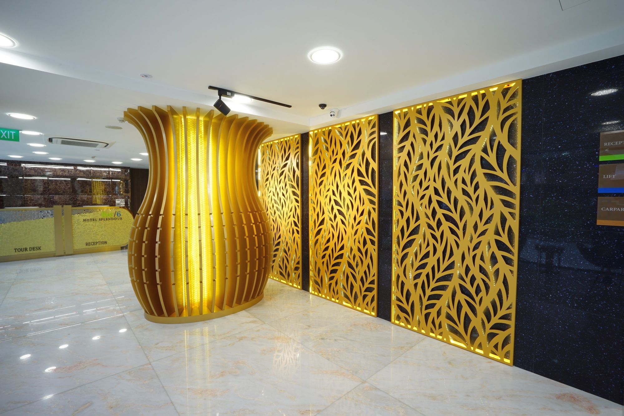 Five/6 Hotel Splendour
