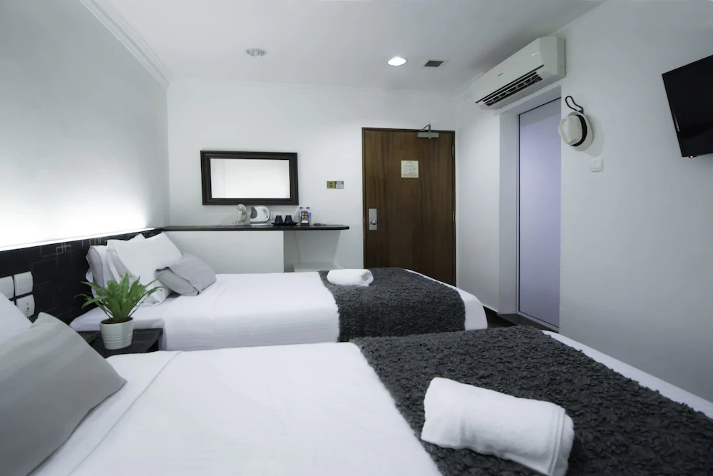 Harbour Ville Hotel Hamilton