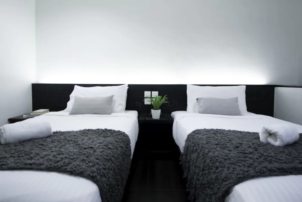 Harbour Ville Hotel Hamilton