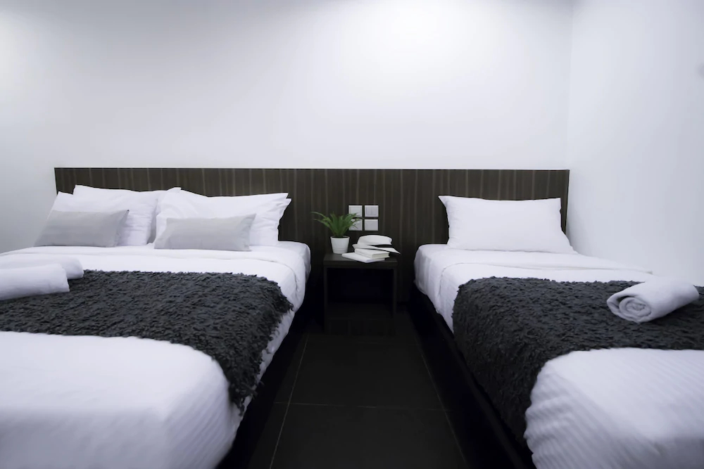 Harbour Ville Hotel Hamilton