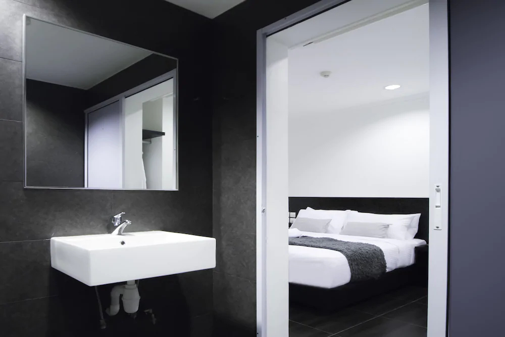 Harbour Ville Hotel Hamilton