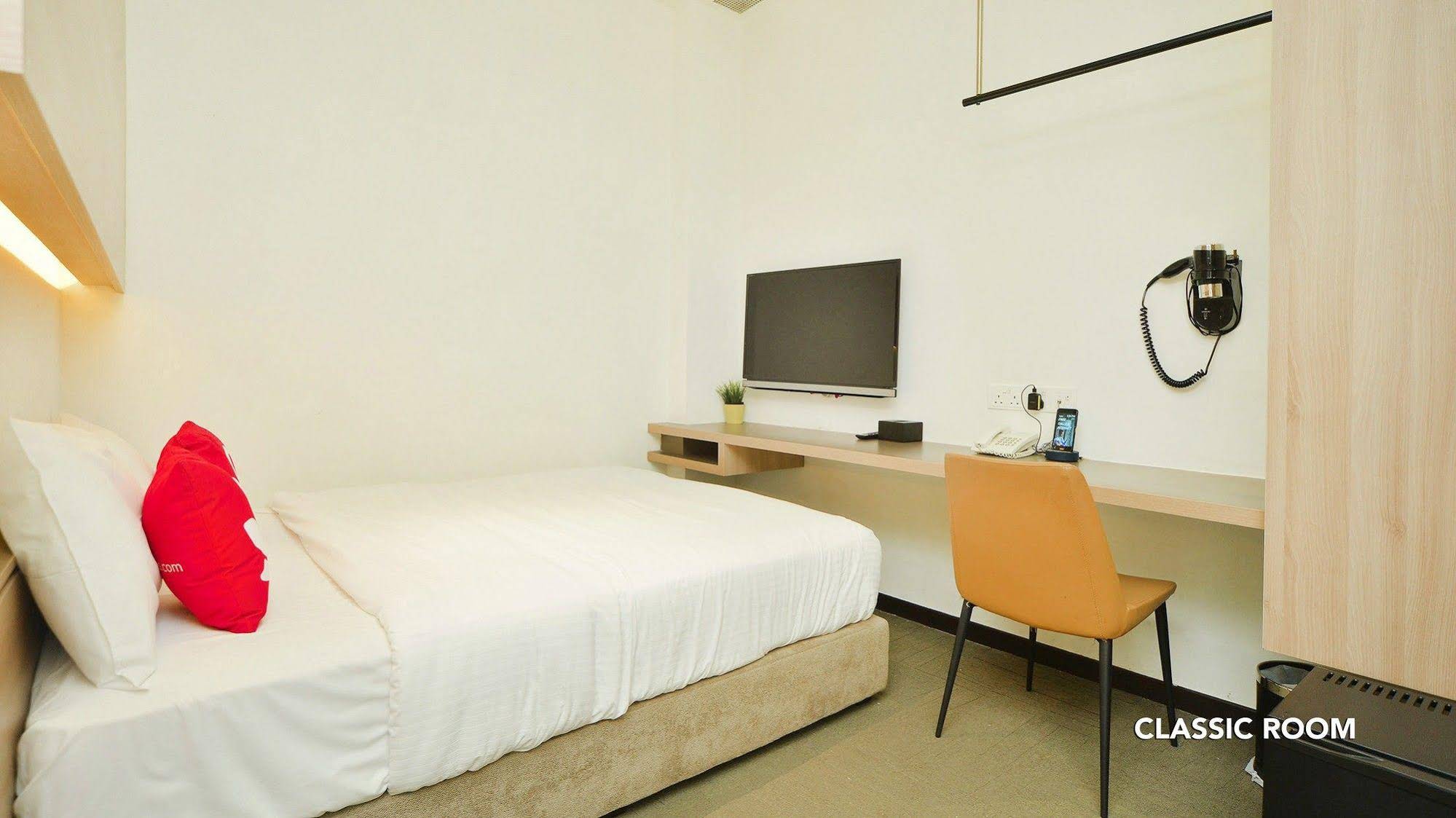 Hotel NuVe by ZEN Rooms