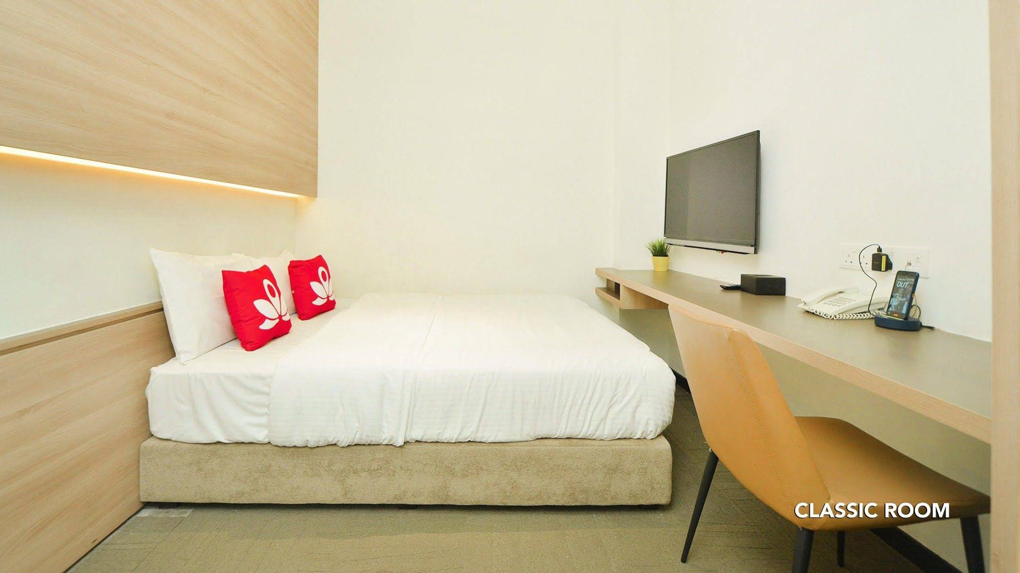 Hotel NuVe by ZEN Rooms