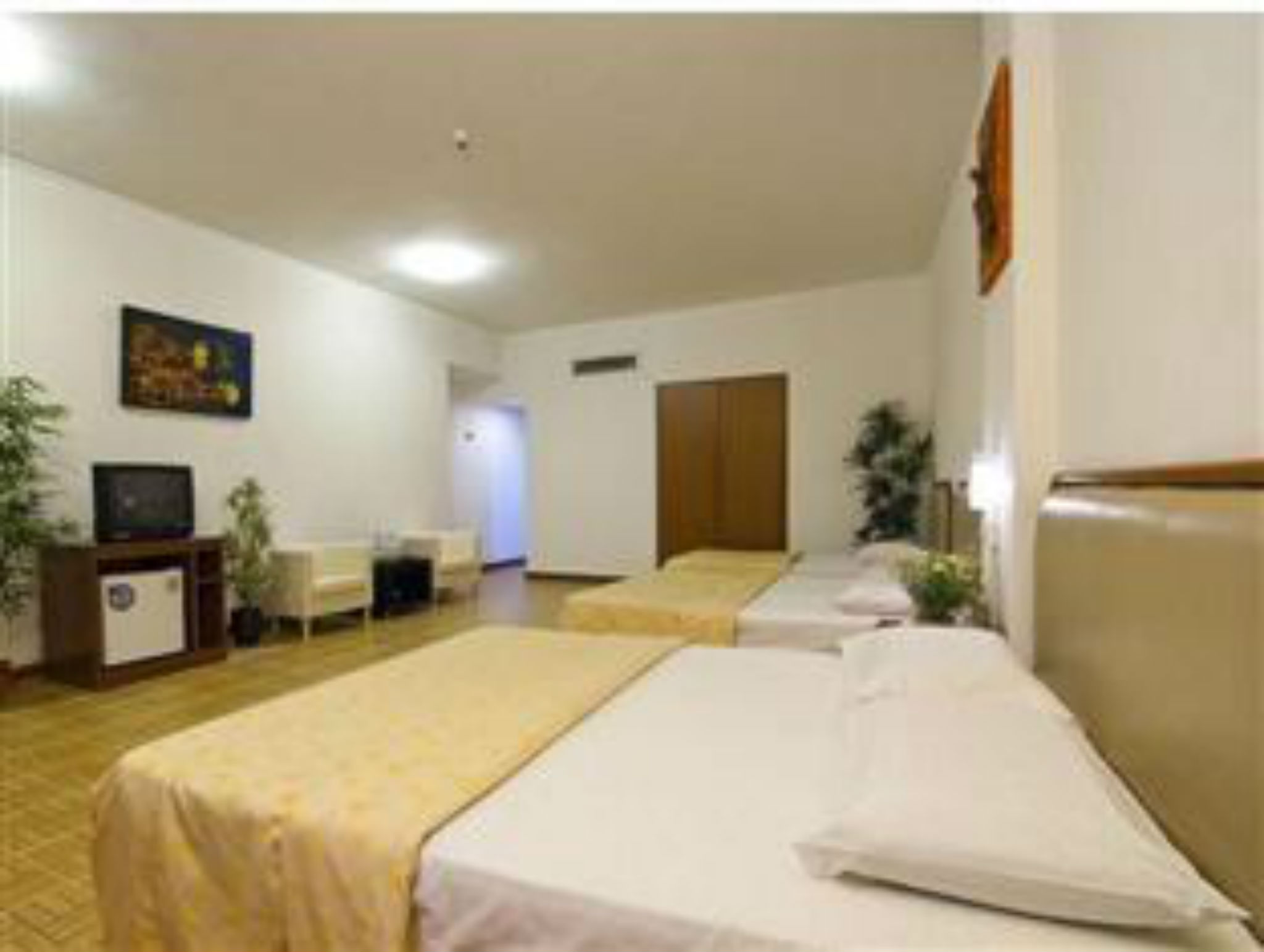 Hotel Supreme