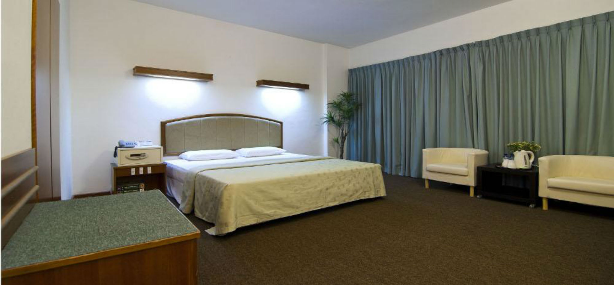 Hotel Supreme
