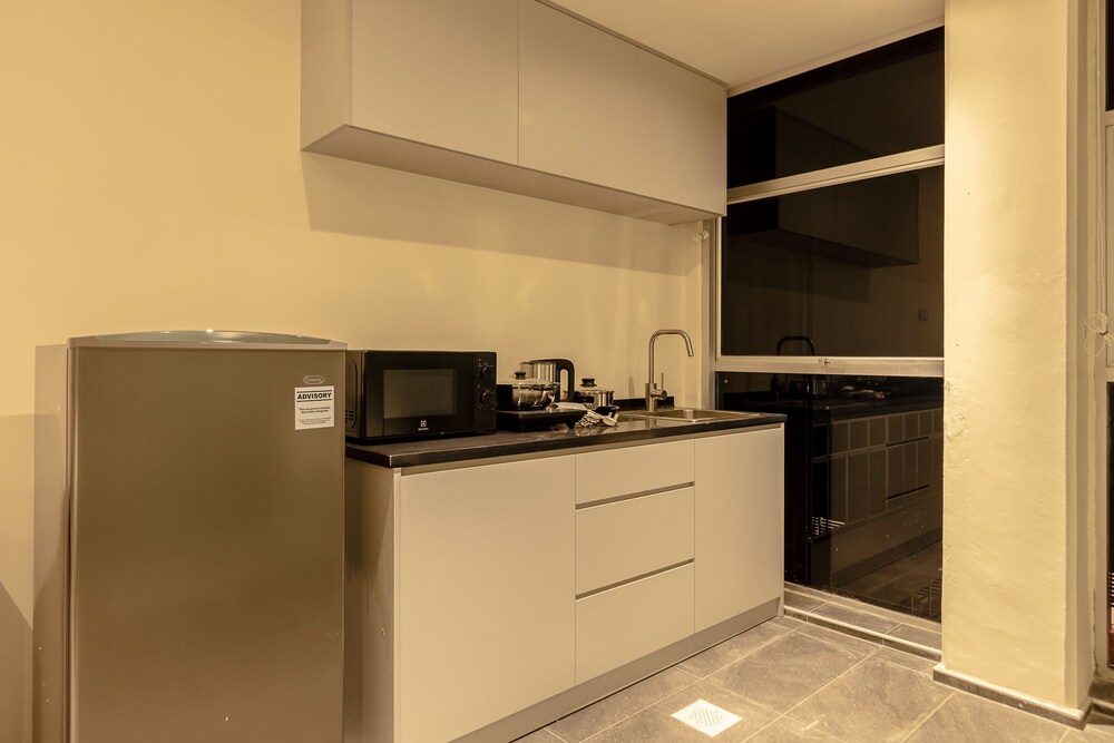 K Suites Outram Park Nearby Sentosa