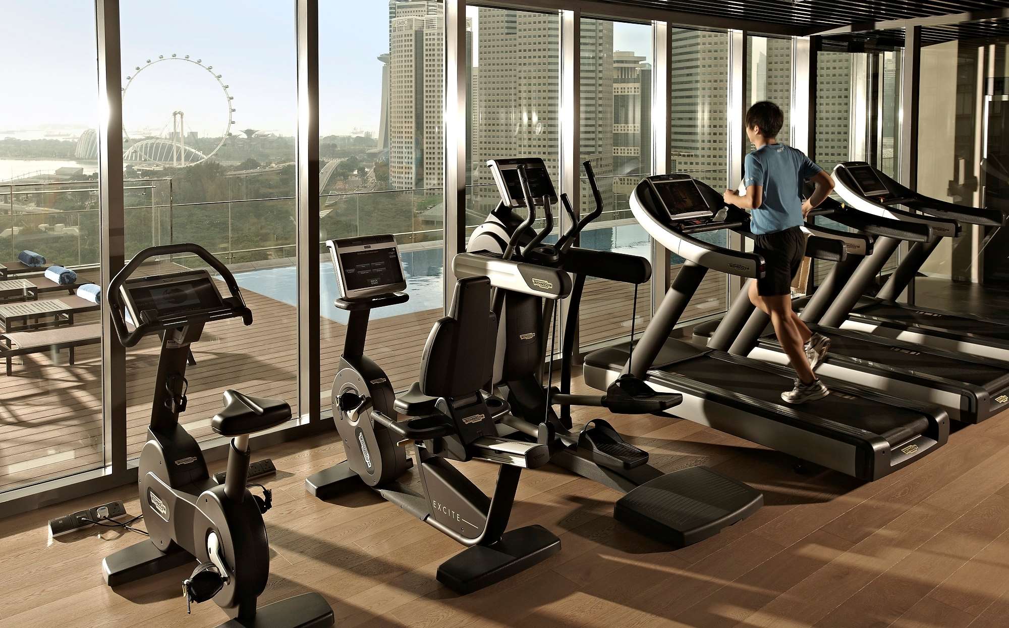 Pan Pacific Serviced Suites Beach Road