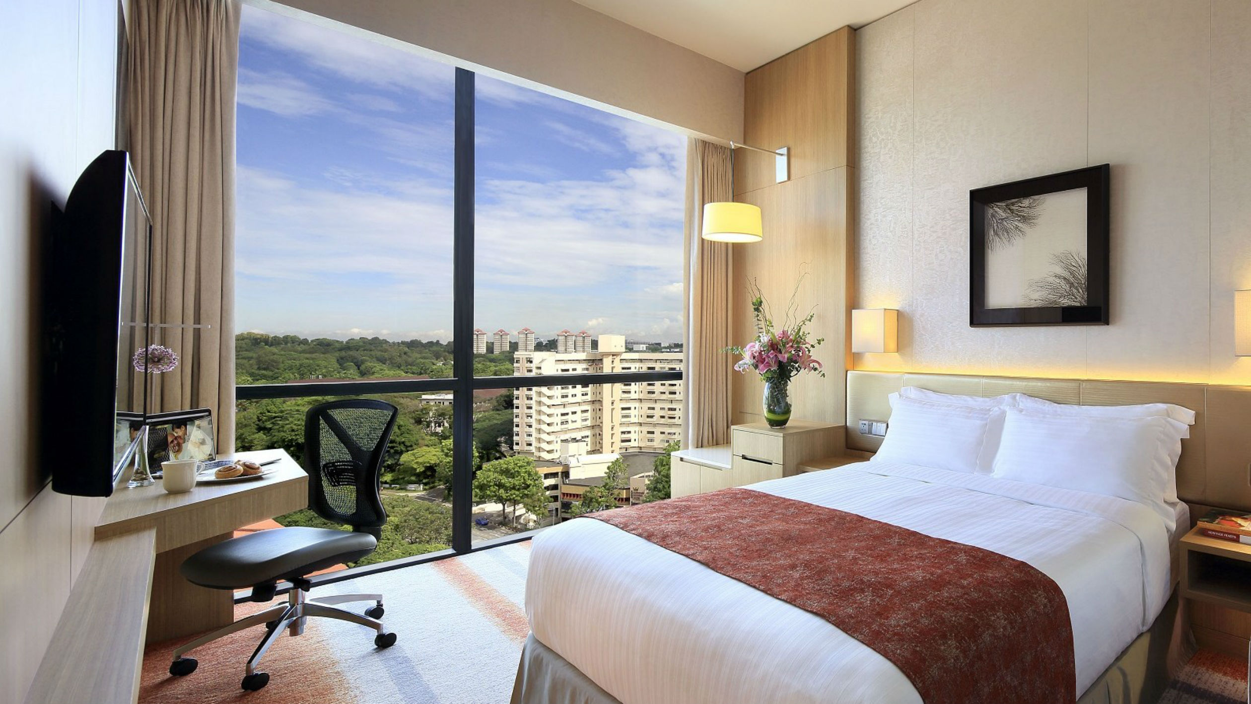 Momentus Hotel Alexandra