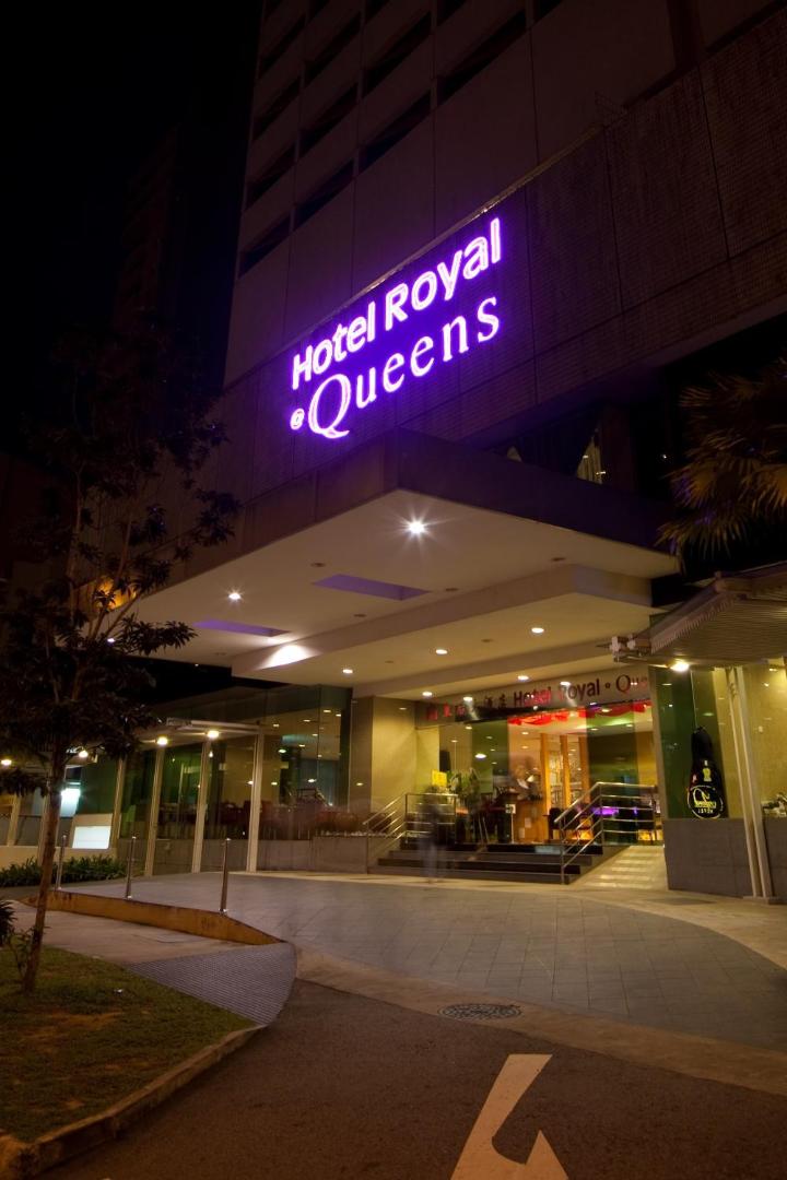 Royal at Queens