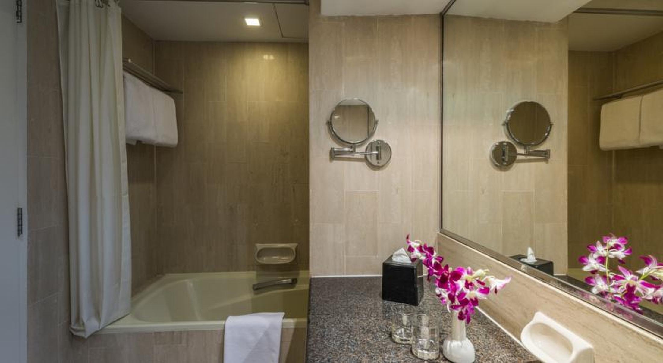 Somerset Liang Court Singapore
