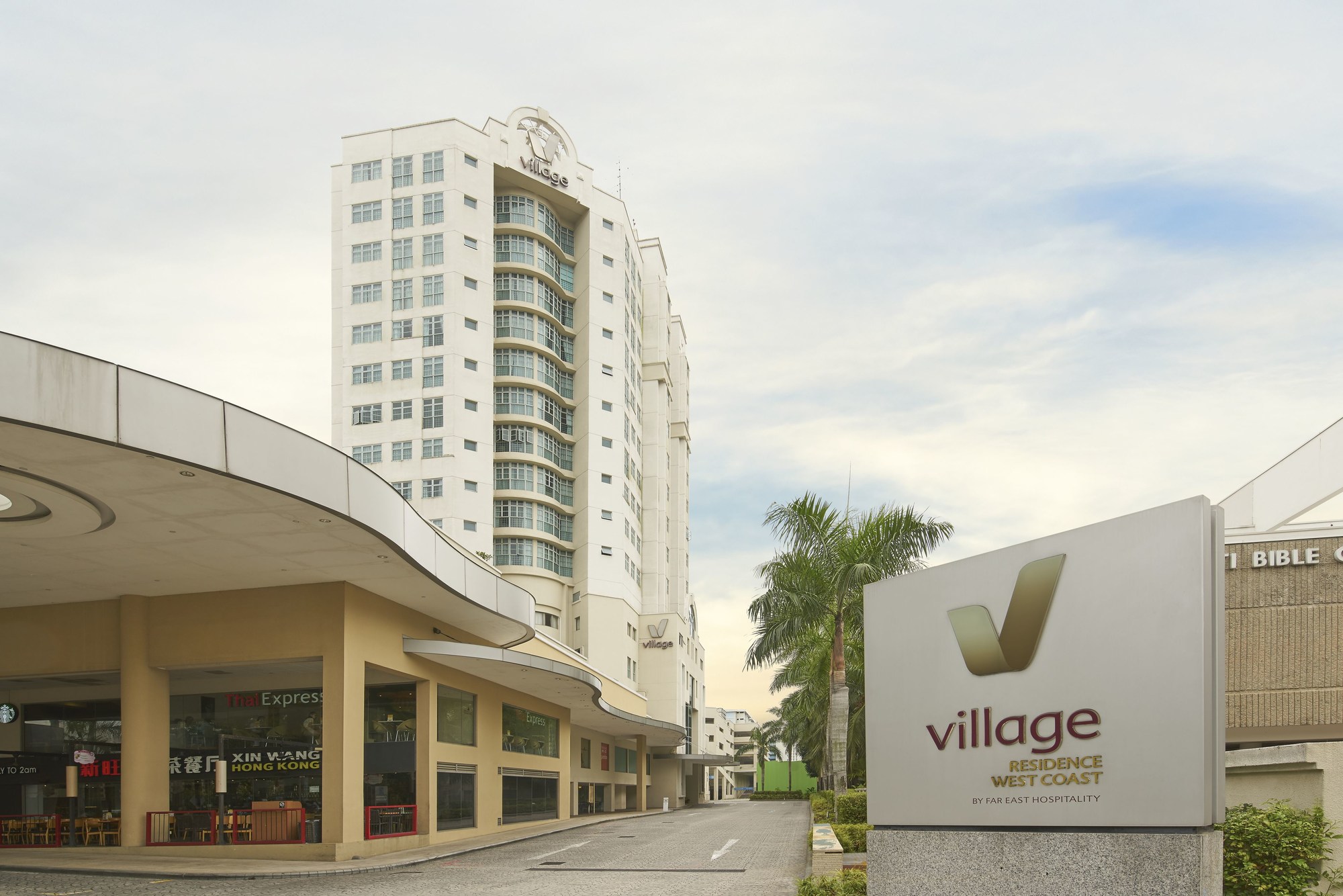 Village Residence West Coast