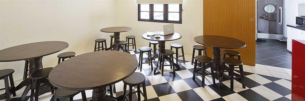 Vintage Inn Boutique Hostel