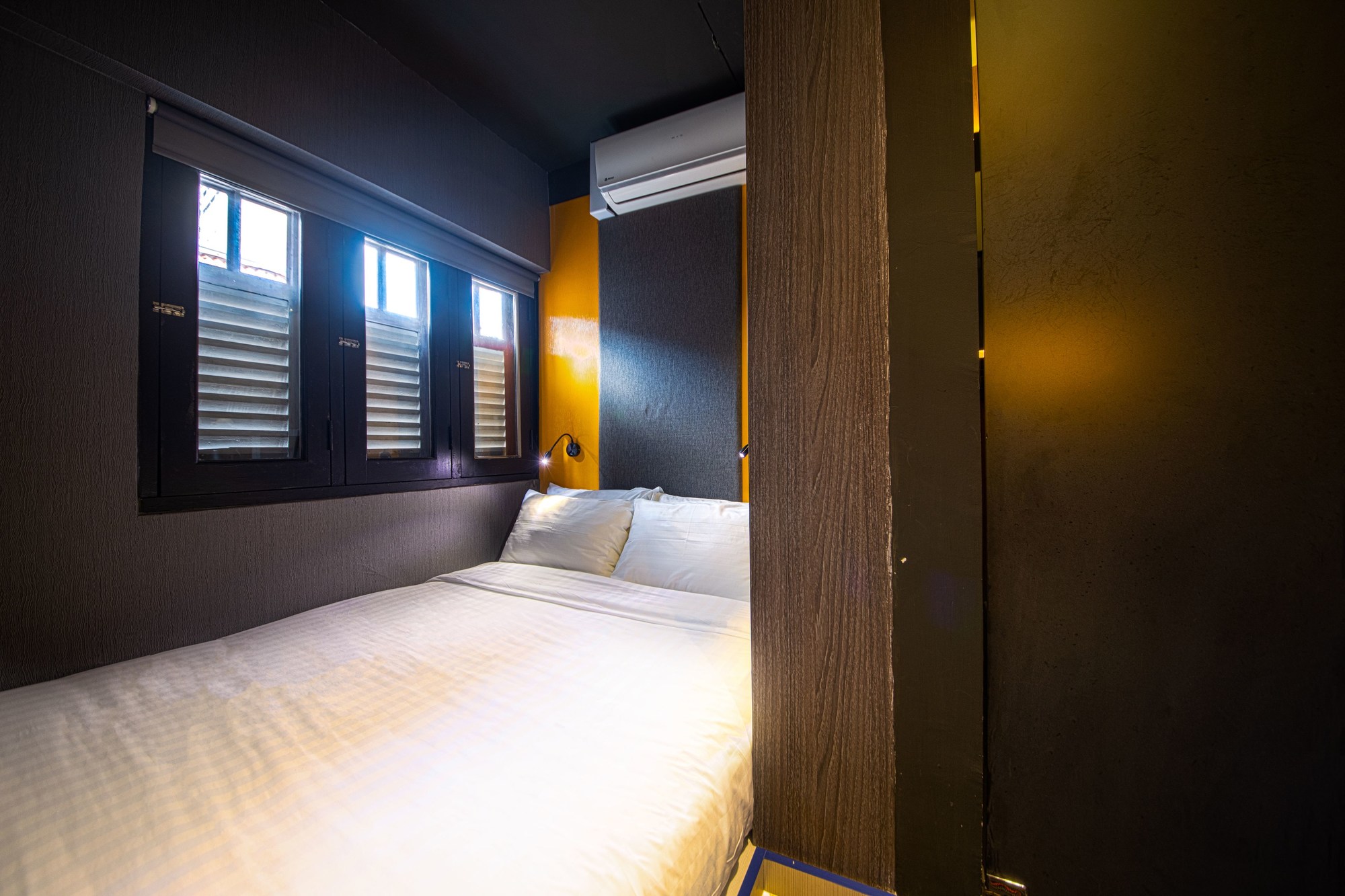 CUBE Boutique Capsule Hotel @ Chinatown