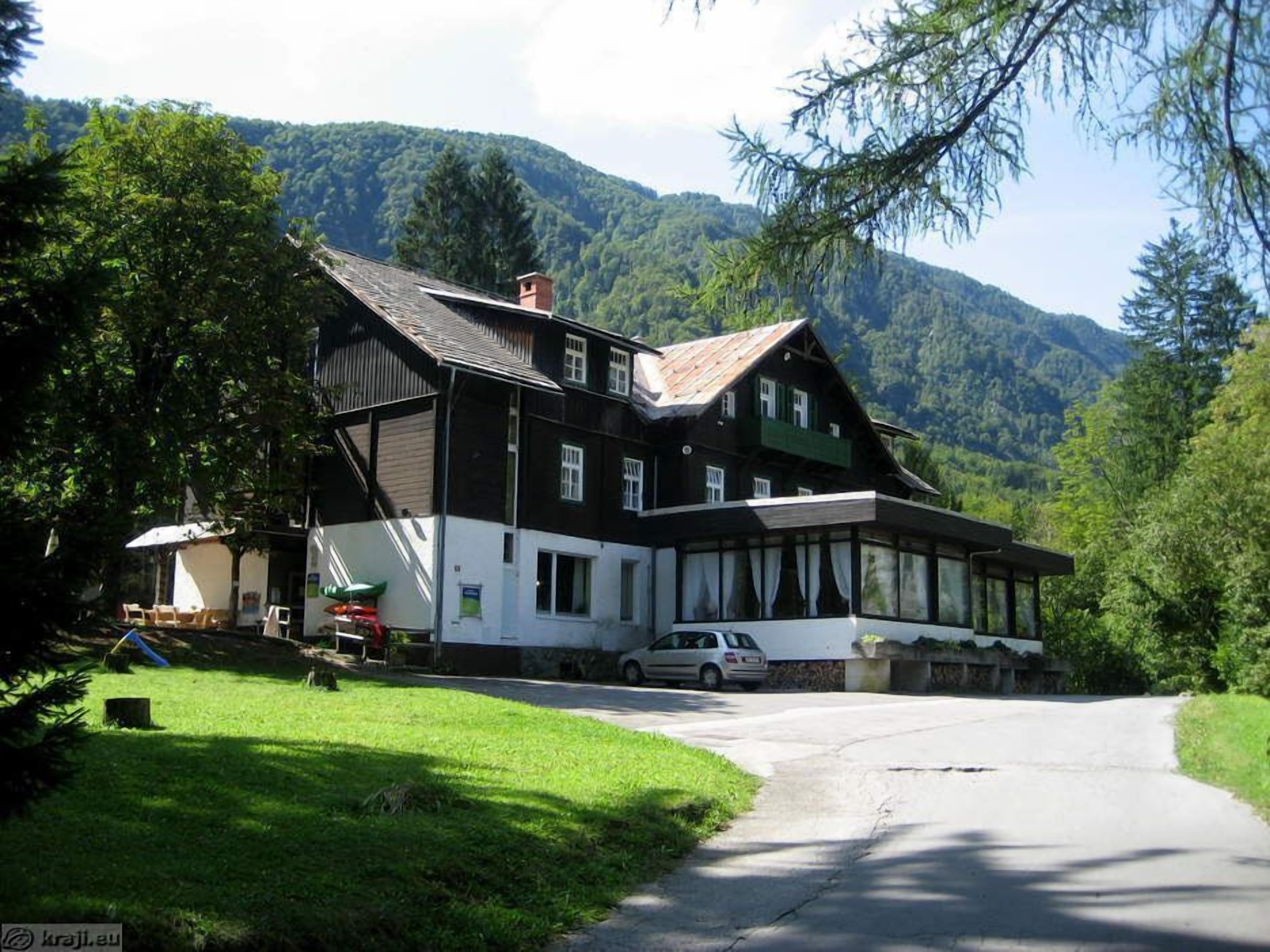 Hostel Pod Voglom