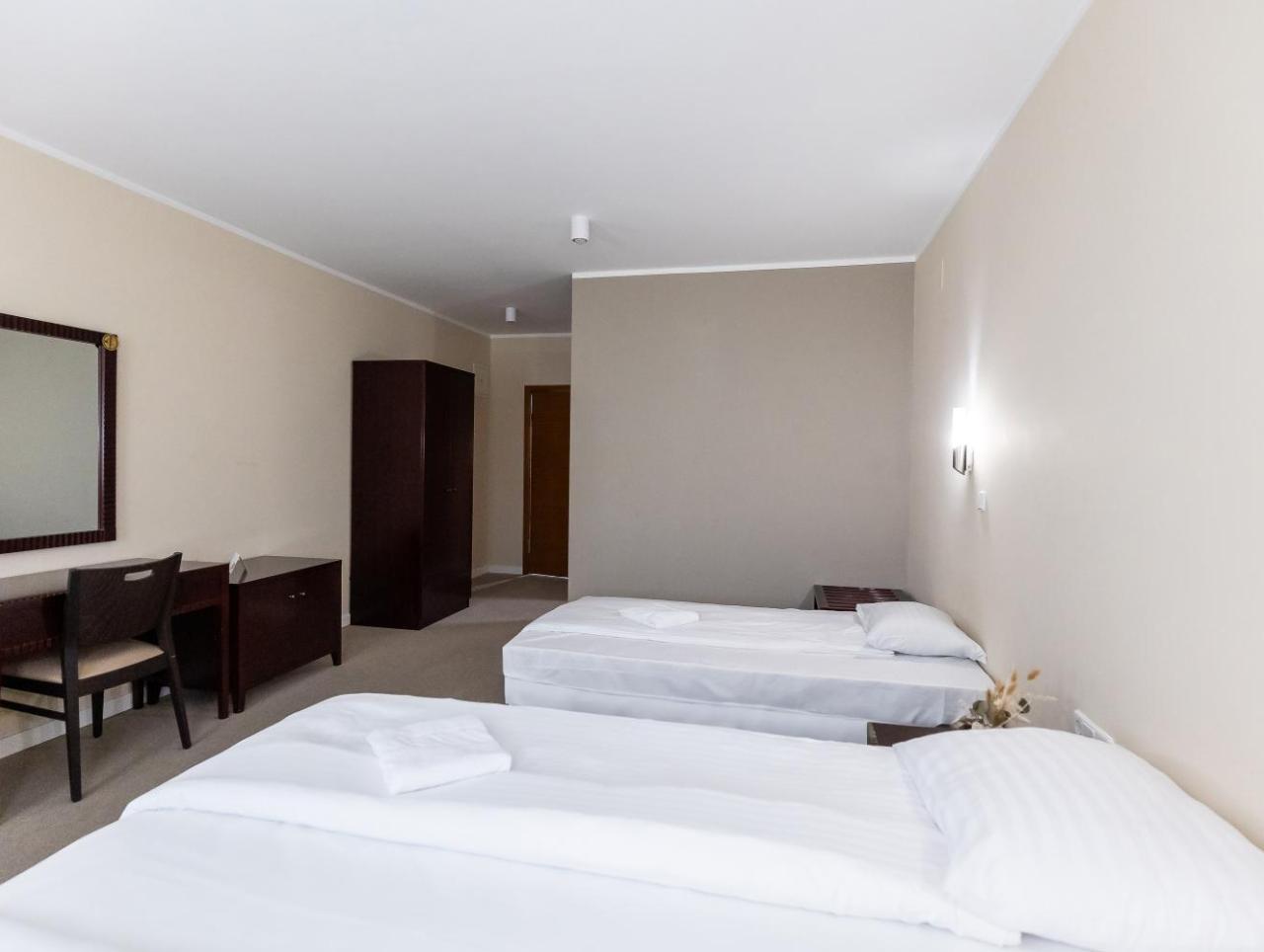 365 Hotel