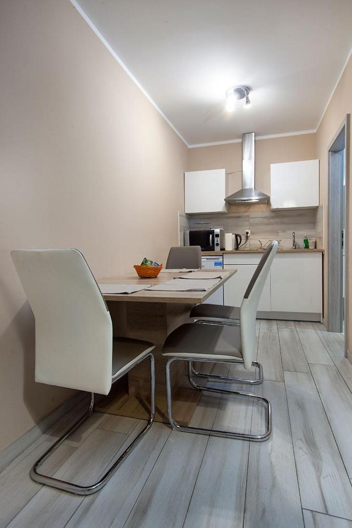 Banjac Apartments & Rooms