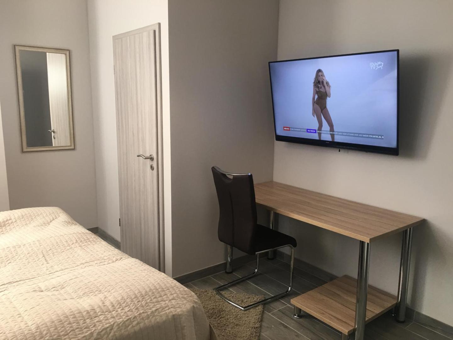Banjac Apartments & Rooms