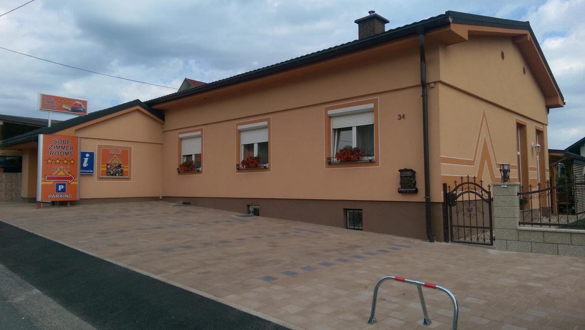 Bed and Breakfast Beros