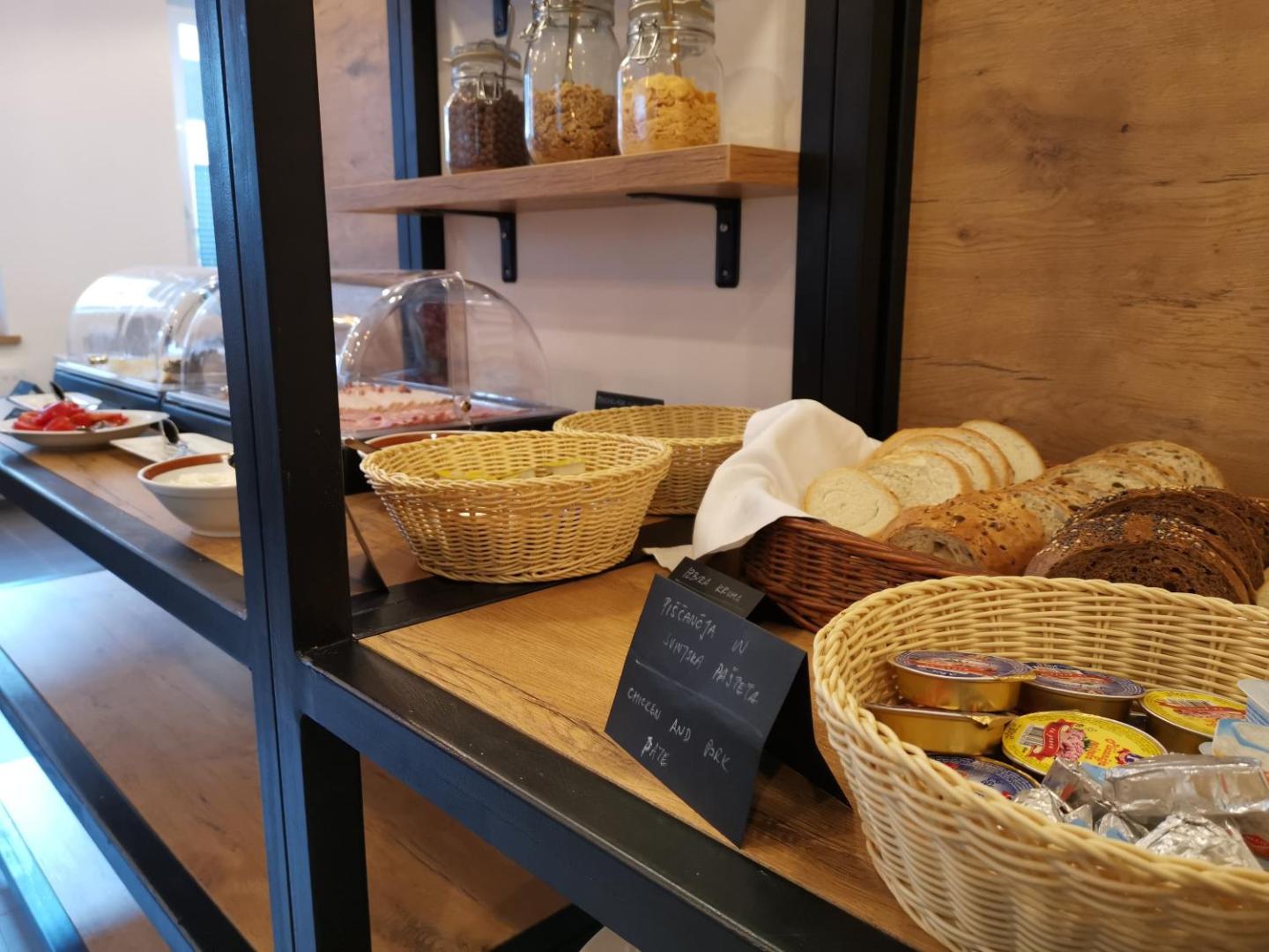 Gostisce Budja Guesthouse