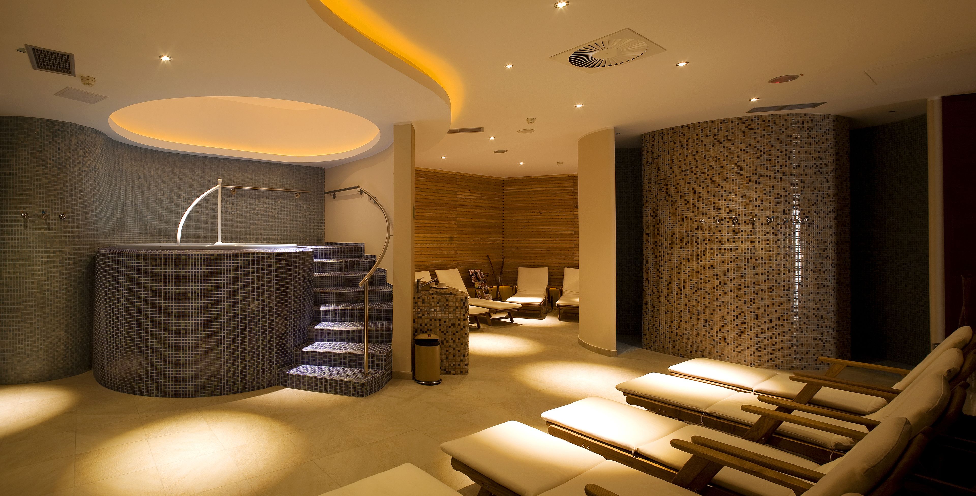 Hotel Arena