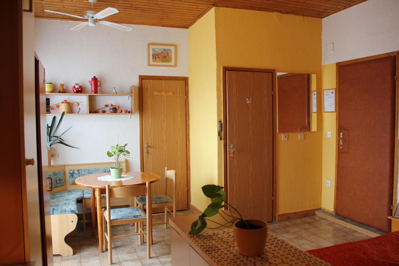 Mekina Guesthouse