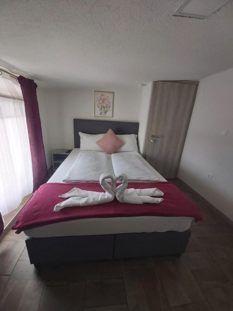 Panda Rooms