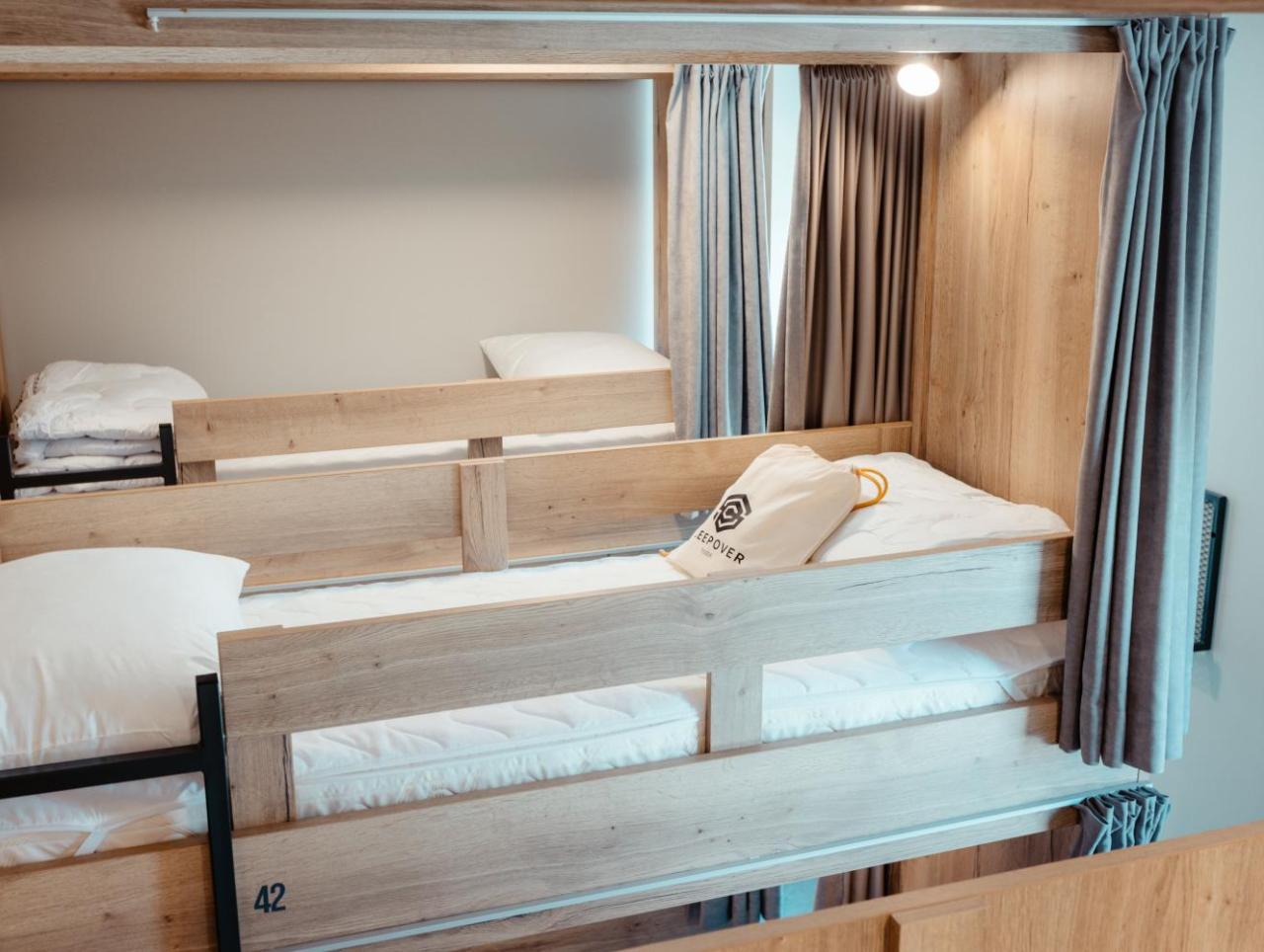 Sleepover Hostel