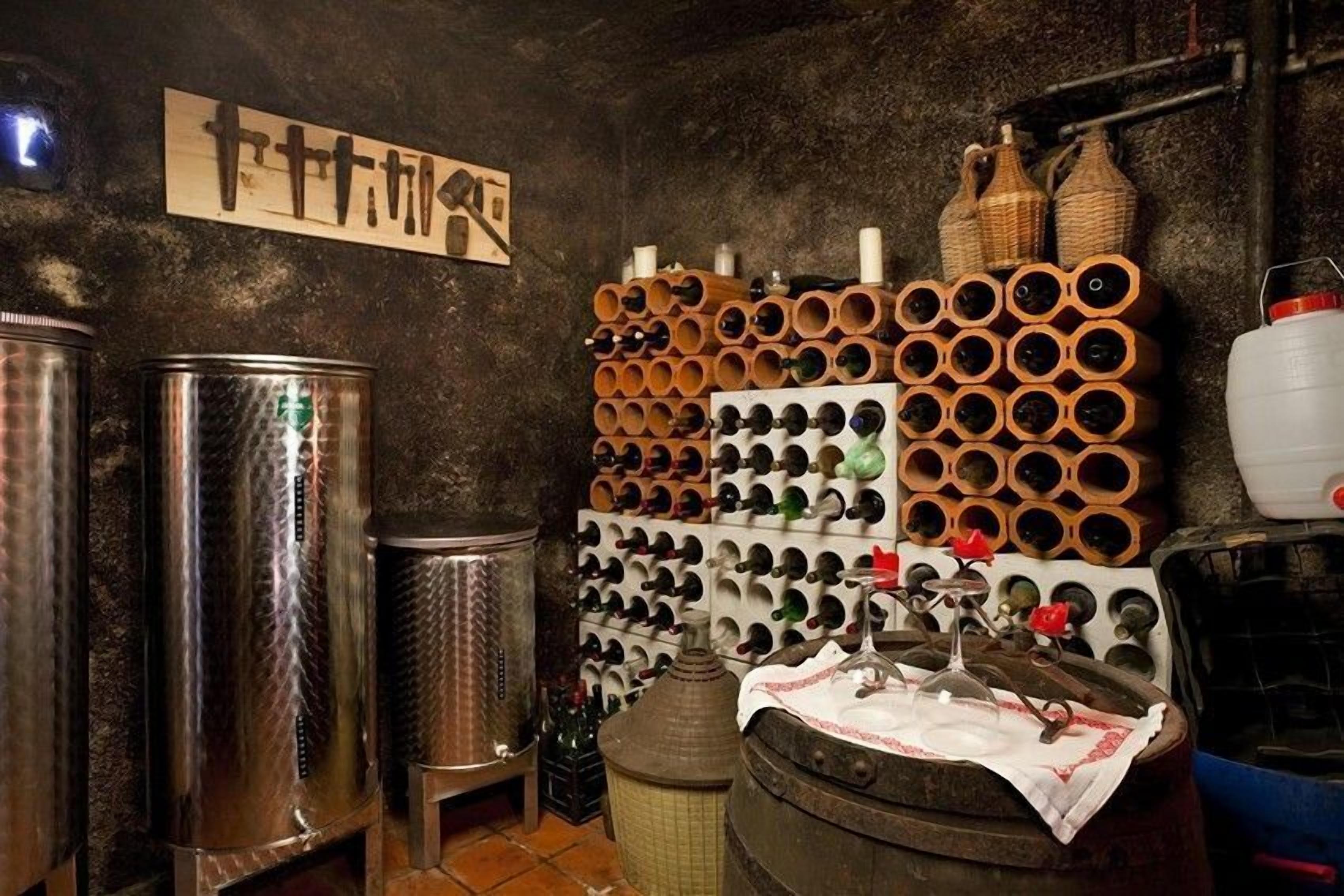 Vineyard Cottage Vercek