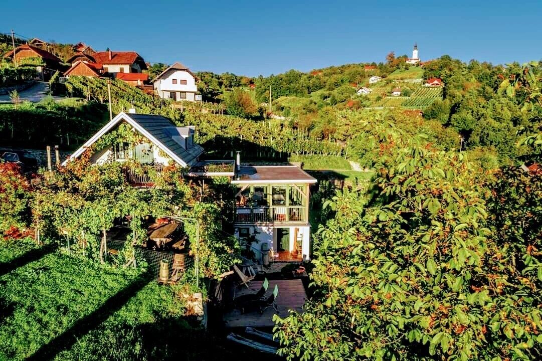 Vineyard Cottage Vercek
