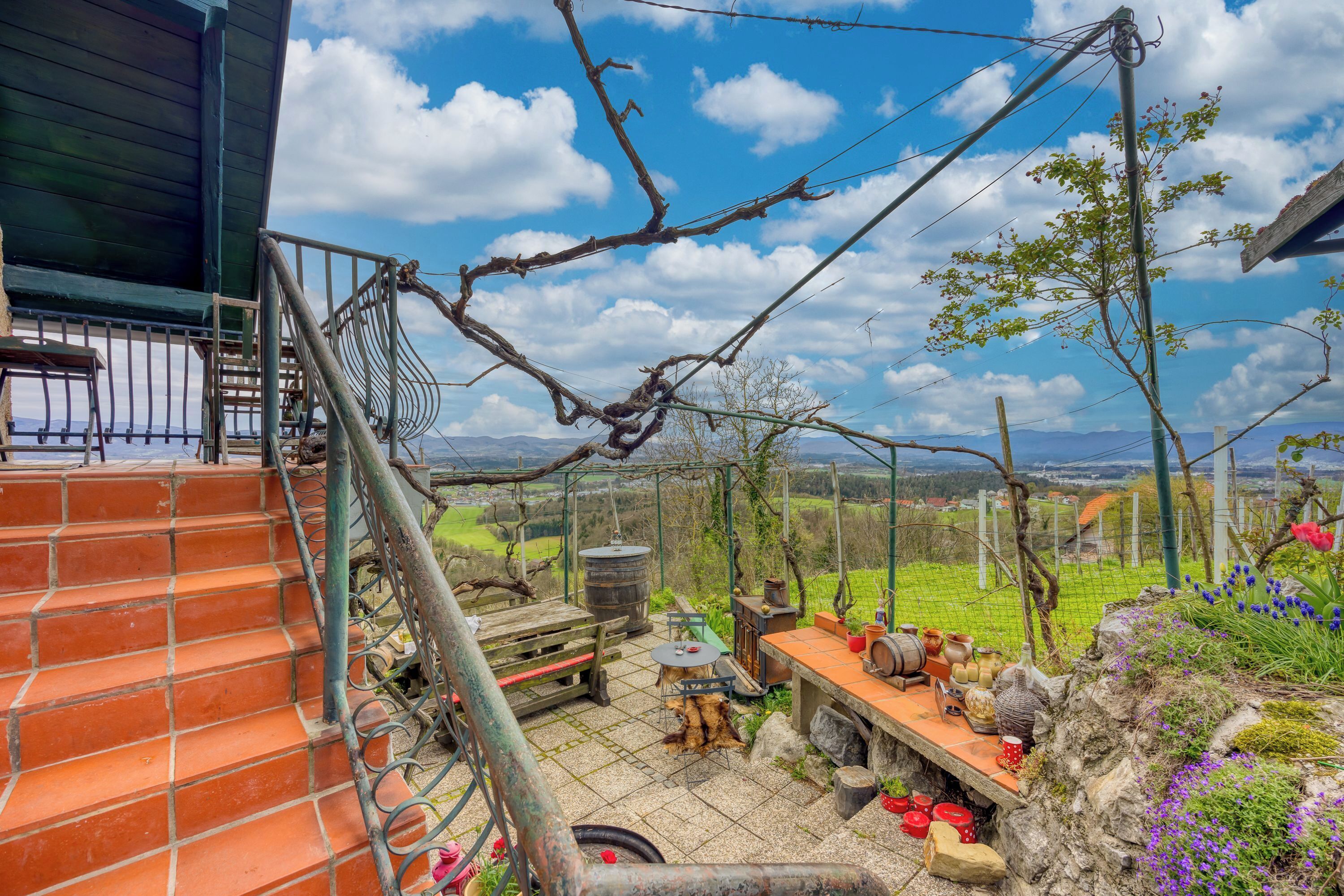 Vineyard Cottage Vercek