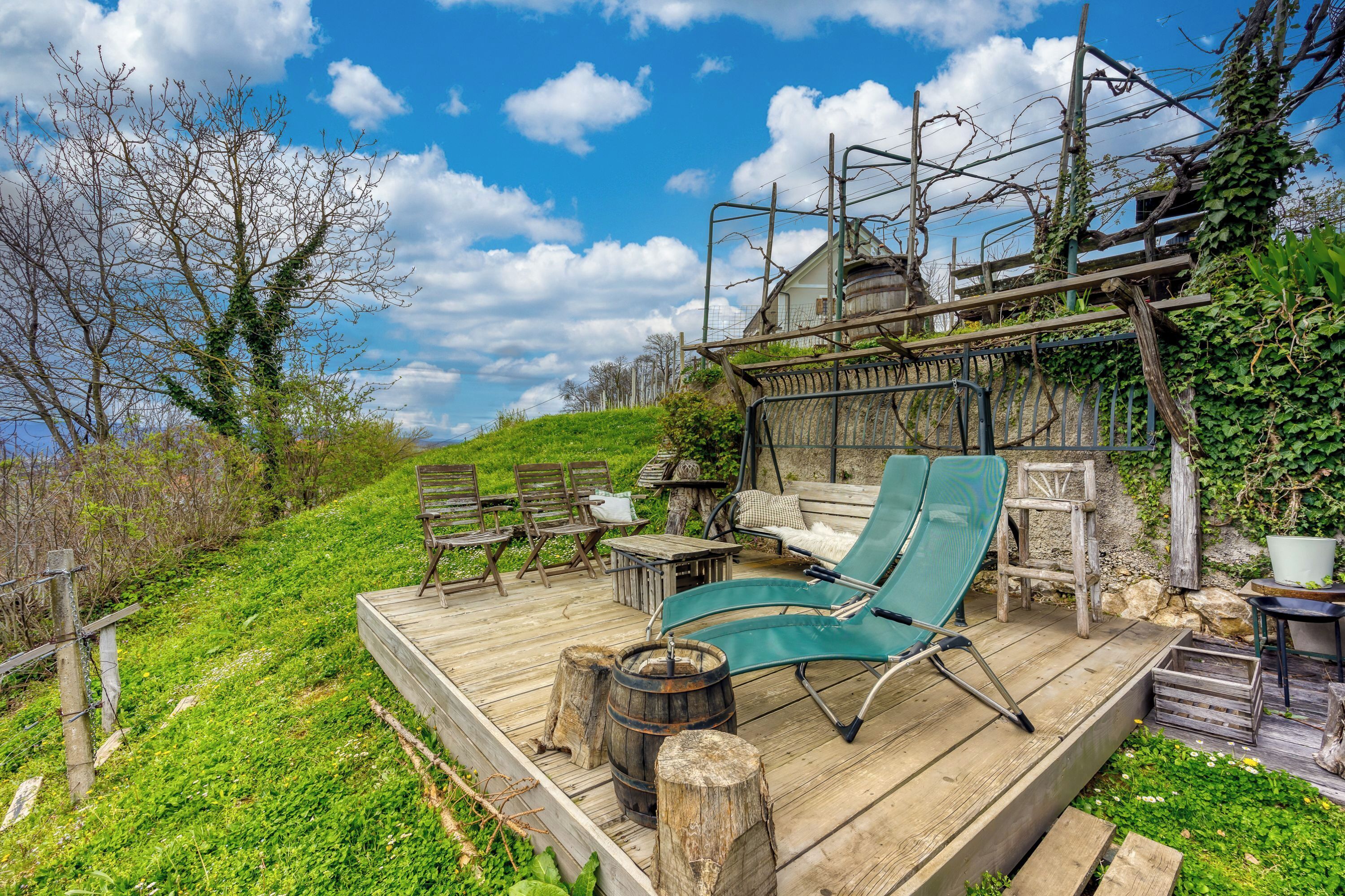 Vineyard Cottage Vercek