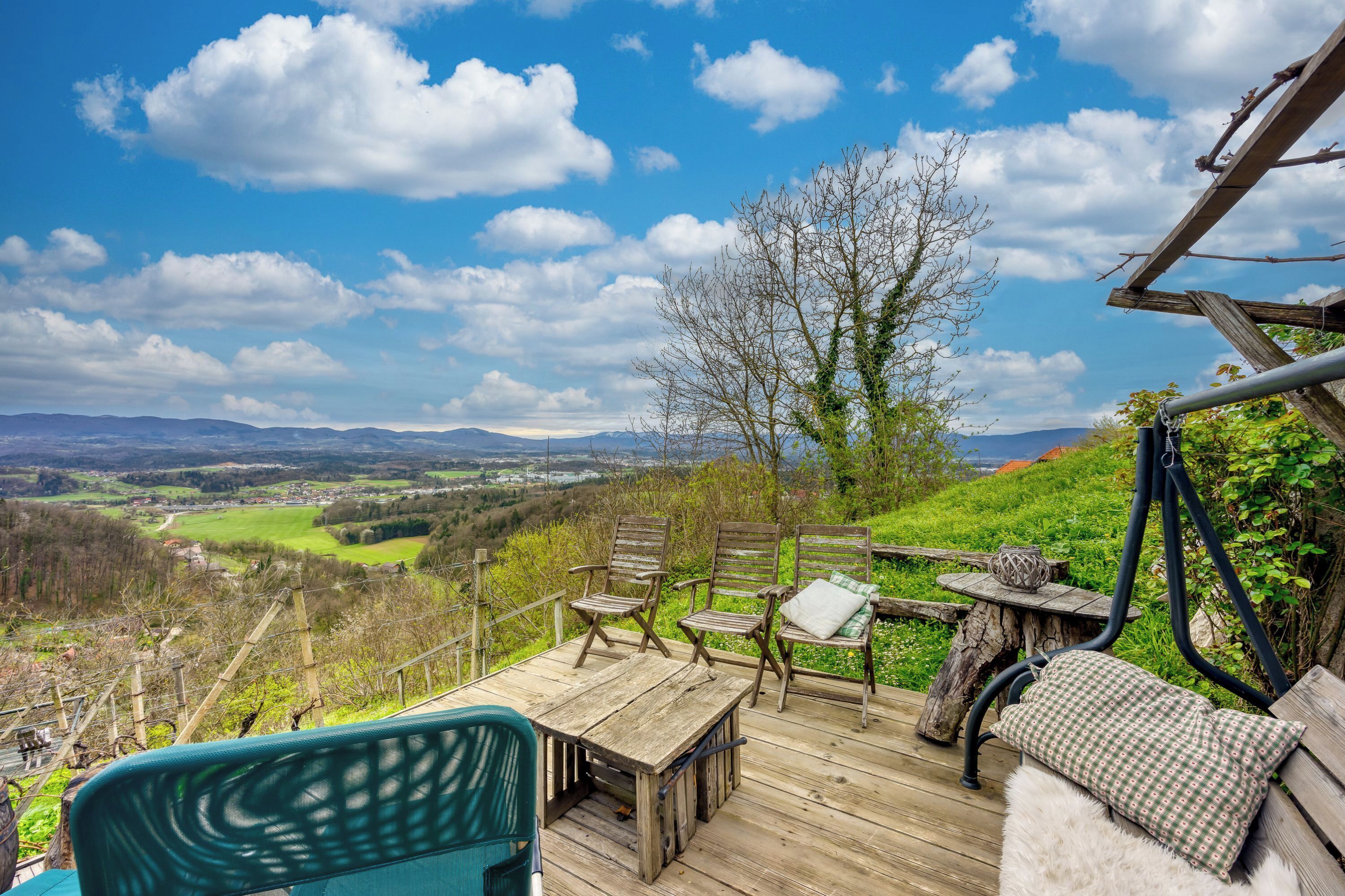 Vineyard Cottage Vercek