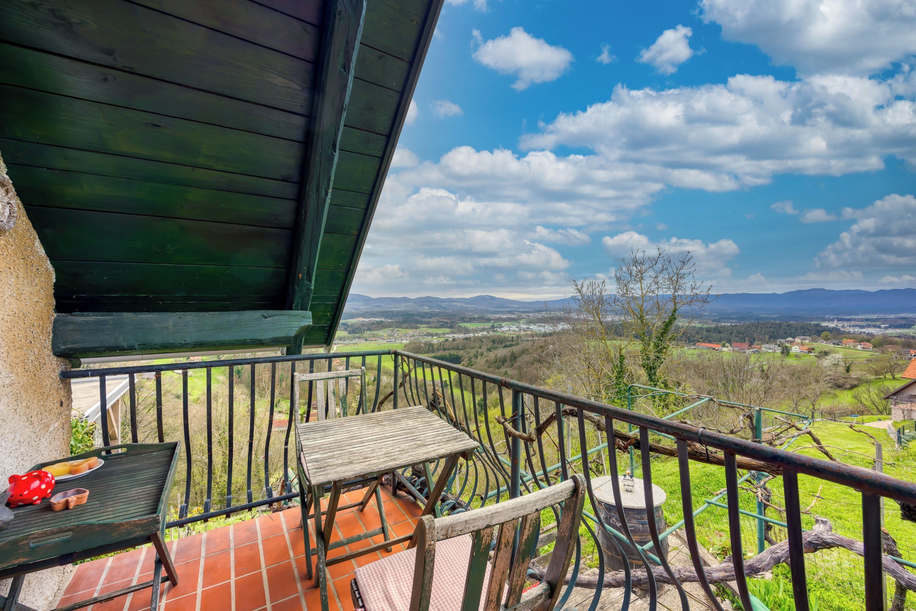Vineyard Cottage Vercek