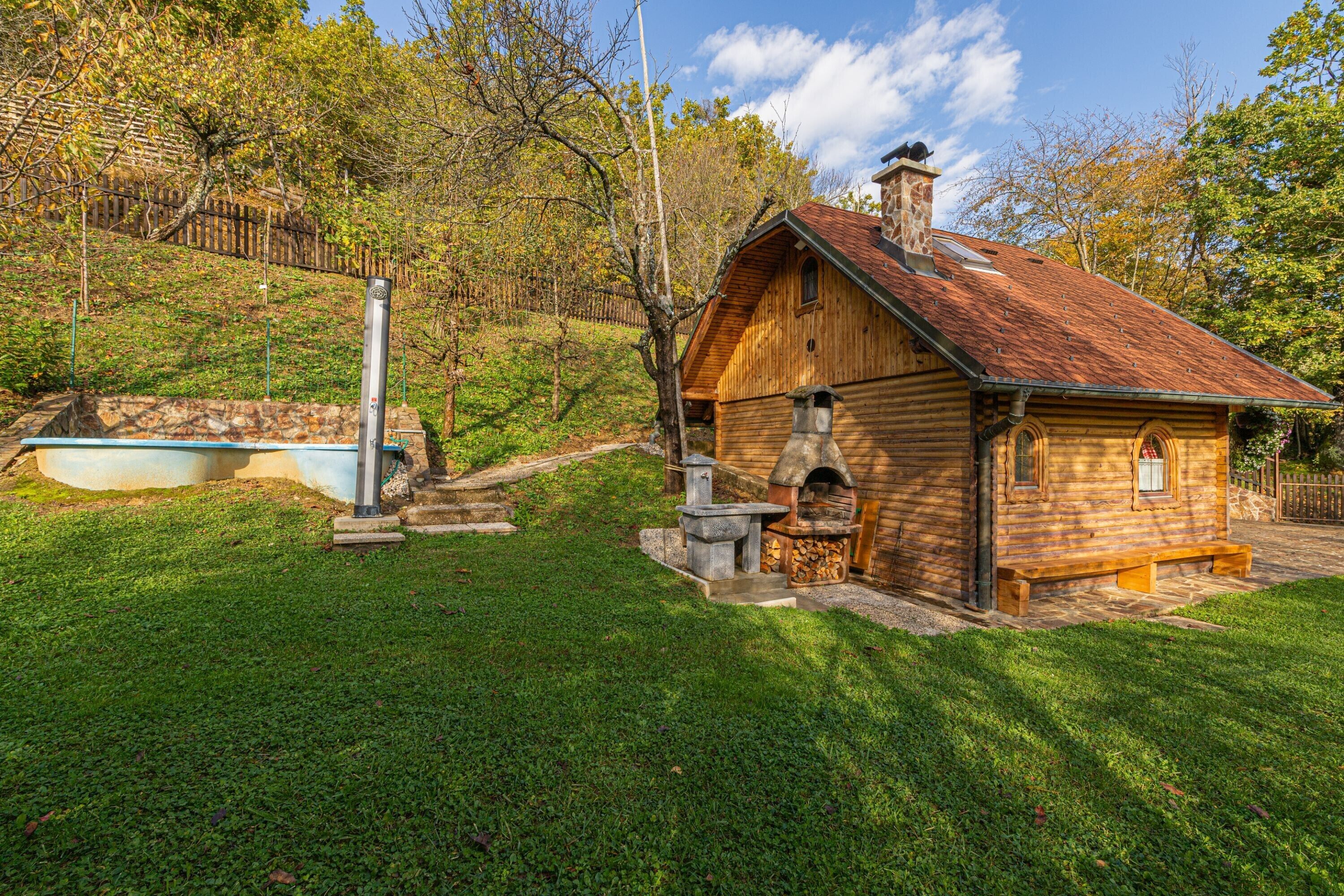 Rudnica Hill Lodge