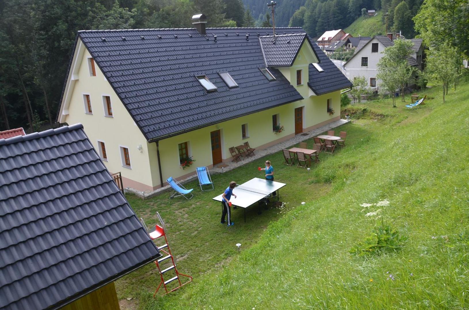 Farmhouse Stiftar