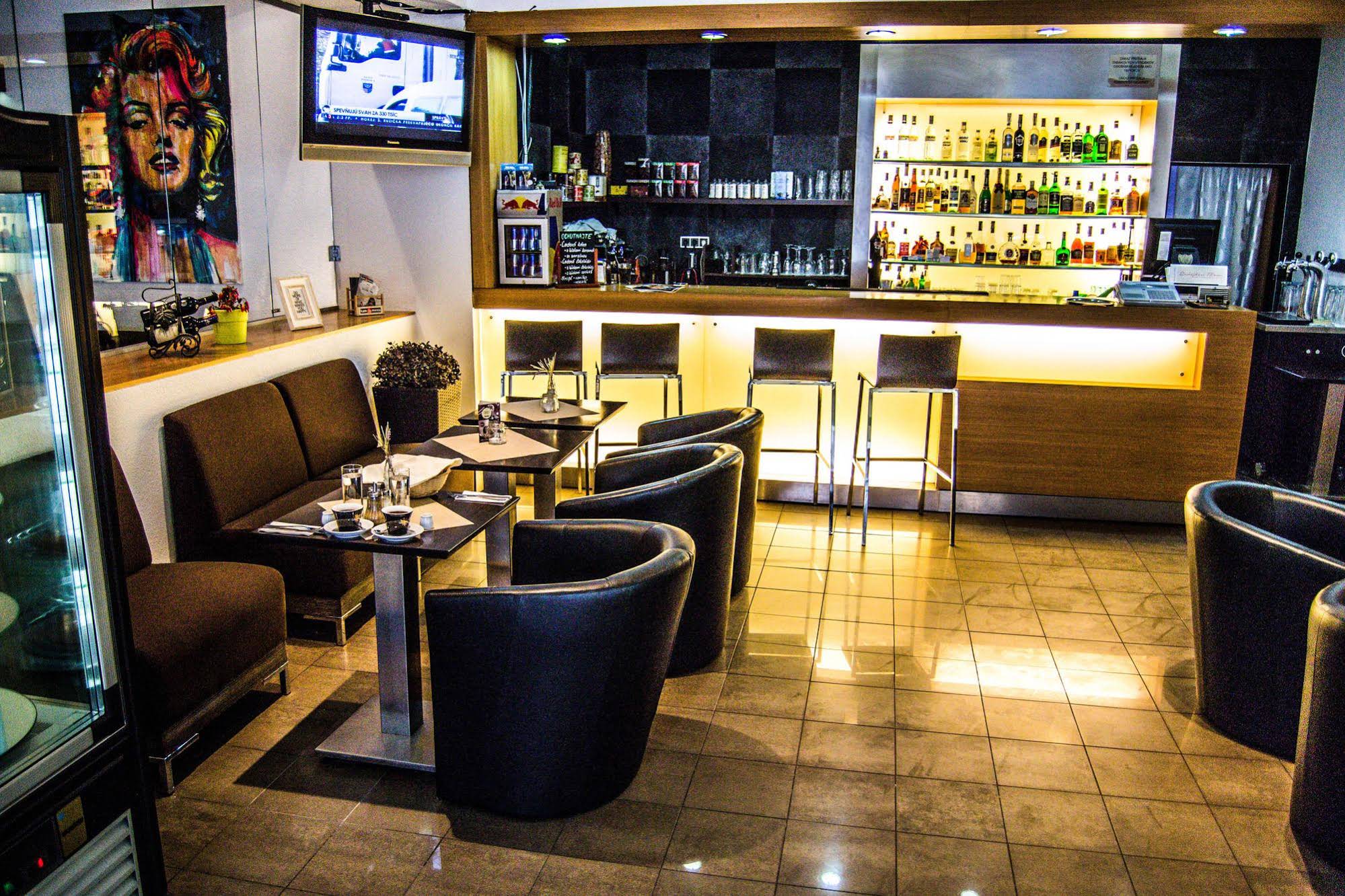 Urpin City Residence