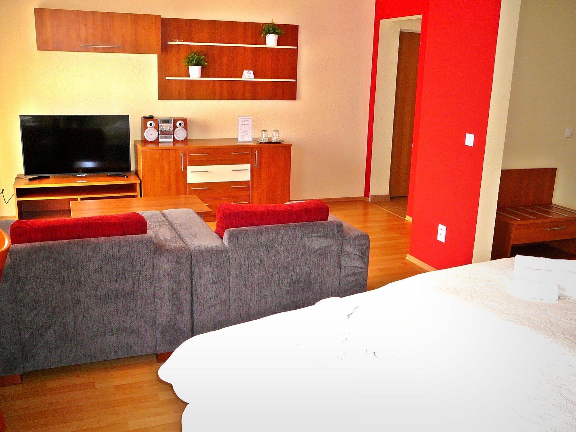 Urpin City Residence