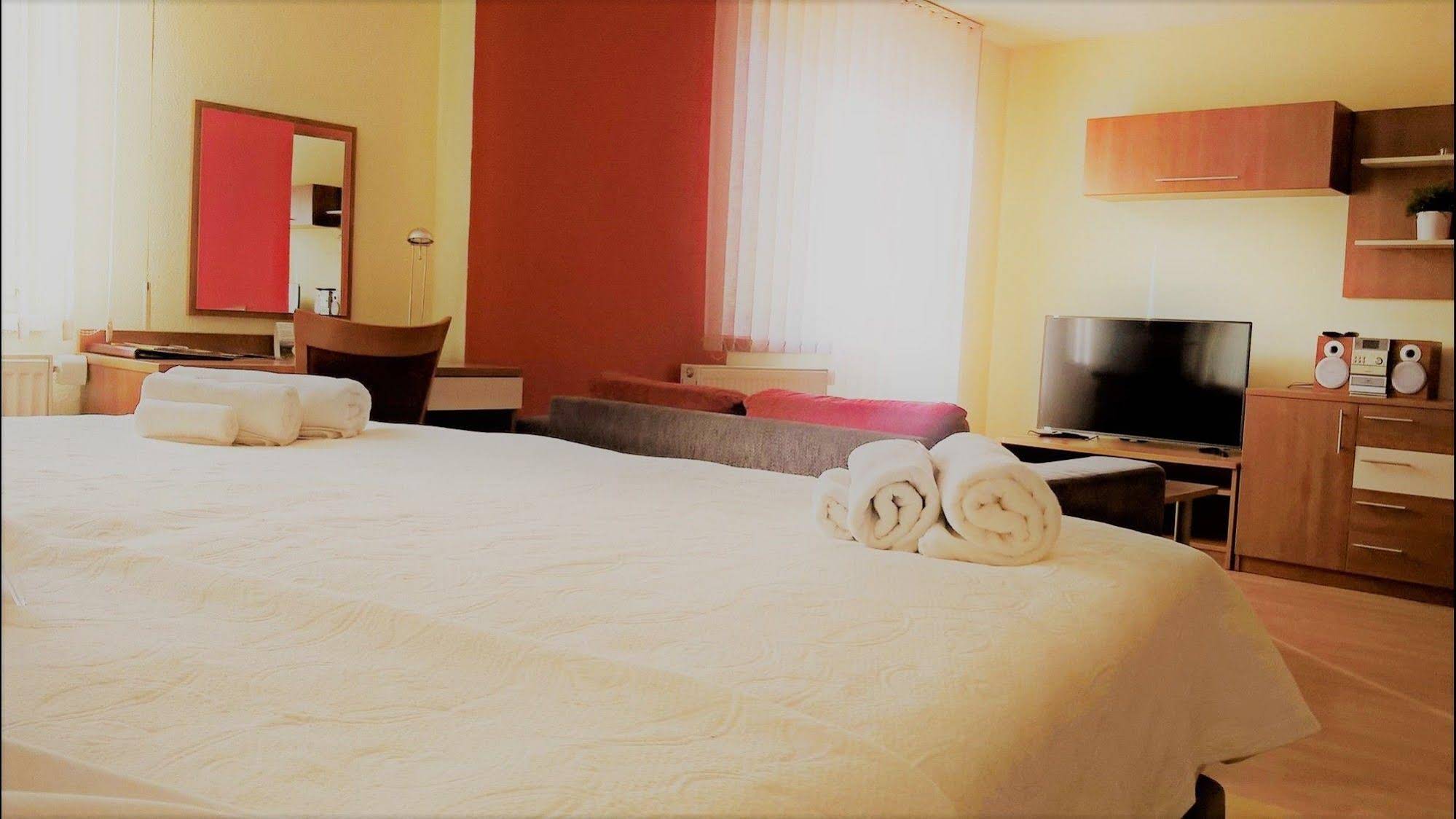 Urpin City Residence