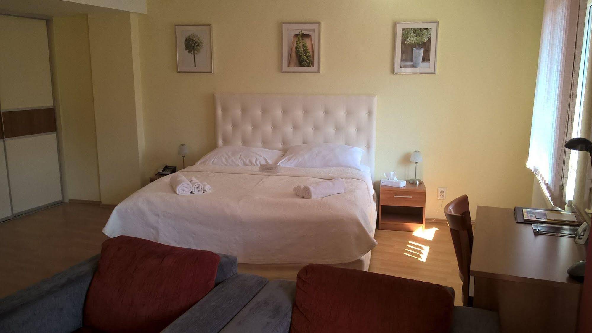 Urpin City Residence