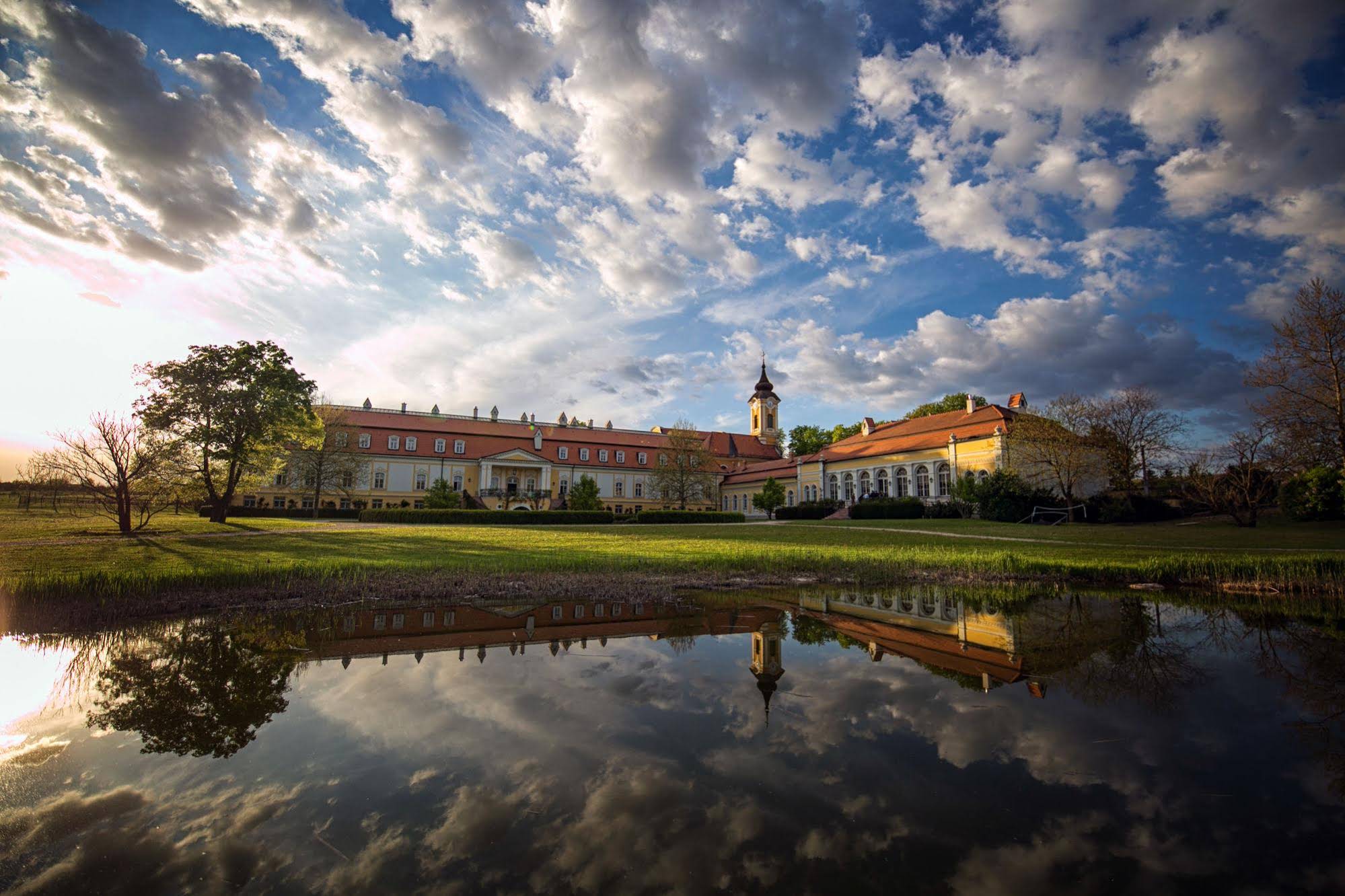 Hotel Chateau Bela